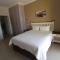 Saints View Resort Unit 12 - Uvongo Beach