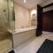 Luxury 3 Bedroom Apartment - DUBAI MALL 5 min Walk