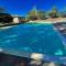 Todi By The PoolSleeps 10Exclusive PoolWalk To Todi 5 KmsRestaurant 05 Kms