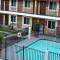 Ontario Inn & Suites