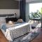Suite com piscina e jacuzzi
