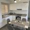 Seaside modern holiday home for family