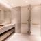 Maison Privee - Luxury Sea View Apt in FIVE Resort on The Palm - Dubai