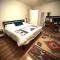 Stargazer Ranch - Tranquility on 2 acres with Large Private Pool, Fire Pit, Yoga Room, Telescope for Stargazing, BBQ, 50in Roku SmartTV - Юкка-Вэлли