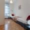 Ferrara Charming apt 4 min walk from the bus stop