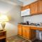 Suburban Studios I-80 Grand Island - Doniphan