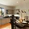 Pass the Keys Luxury 5 bedroom Riverside home in town centre