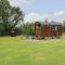 Brown Hare Shepherds Hut - Brecon