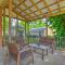 Sedalia Retreat with Spacious Yard and Fire Pit! - Седалія