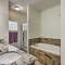 Comfortable Pensacola Home with Private Pool! - 佩尔迪多基