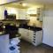 2 bd 1 bth near DC! 7081 - Arlington