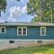 Cozy Arden Cottage, 2 Mi to Lake Julian Park!