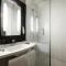 ibis Pau Lescar photo 14