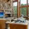 358 Cresta Road
