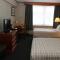 Foto: Travelodge Hotel by Wyndham Montreal Airport 17/42