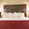 Grand Oaks Hotel