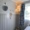 Unique and charming house at the foot of Lofoten's highest mountain - Svolvær