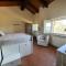 Una casa in Val di Chiana - Tuscan Country House Cetona