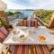 Apartments Sea