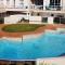 Beachfront Apartment @ Summerseas
