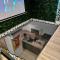 Capsule Safari - Jacuzzi - Nintendo Switch - Netflix & Home cinéma - Pouf géant - Filet suspendu