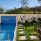Stylish two bedroom house with private pool