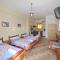 DARZENTA ATHINA APARTMENTS Perivolos