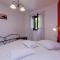 Apartment Red Romantic 2-1