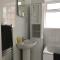 Fully Detached Studio Annexe with King Bed for 2 & Sofa Bed for 2