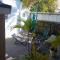 Une pause s'impose au Vauclin avec votre jacuzzi privatif pour 3 nuits minimum - 勒沃克兰