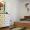 Wind Chimes Hideaway - Apartment In Central Hanoi - Hanoi