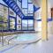 E405 - 42m2 Alpenschick mit Balkon, Ausblick, Pool