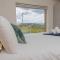 Cuillrigh - Luxury house, loch & mountain views
