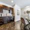 Stunning Modern Suite - King Bed - Free Parking & Netflix - Fast Wi-Fi - Long Stays Welcome