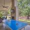 All-Encompassing Family Retreat Near Lake Texoma! - Kingston