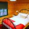 Holly Lodge