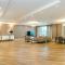 İsr Baku Hotel apartment with a pool
