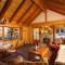 Tamarack Lodge