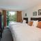 Foto: Greystone Lodge by Whistler Accommodation 75/122