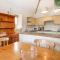 Byre Cottage 2