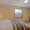 Liberty Lodge by KABINO Hot Tub Air Hockey 3 Living Rooms 7 bedrooms Boat Launch Reservoir ATV Snowmobile Trails WiFi