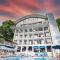 El Faro Containers Beach Hotel - Manuel Antonio