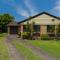 Lake House on Elouera