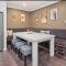 Walk to Slopes & Village, Stylish 2BR Thredbo Chalet with Garage