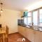 Nhoo: Chhen Apartment by Casa Deyra