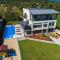 Summer Residence Una