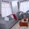Cheerful 4-bedroom with pool