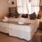 Leeville Guesthouse - 卡萨内