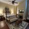 1842 Inn