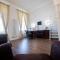Luxury gorgeous period apartment in the heart of city centre - Vinohrady